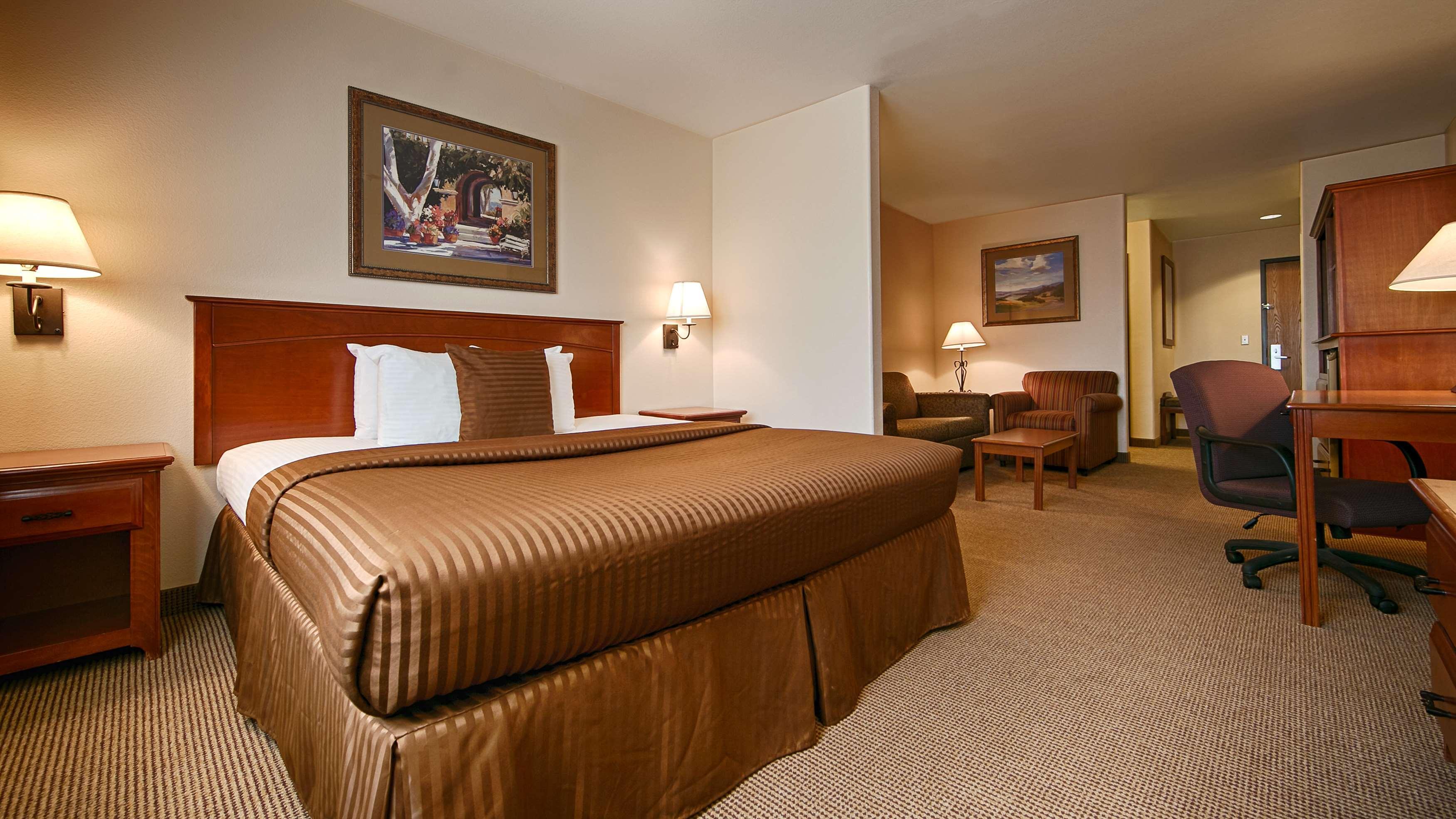 Best Western Territorial Inn And Suites Bloomfield Extérieur photo