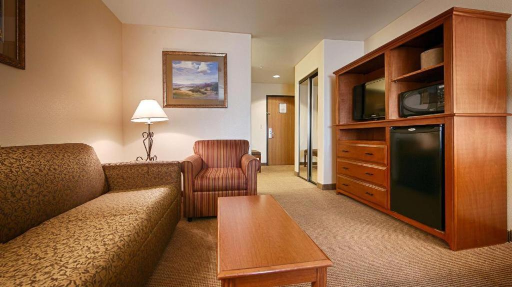 Best Western Territorial Inn And Suites Bloomfield Extérieur photo