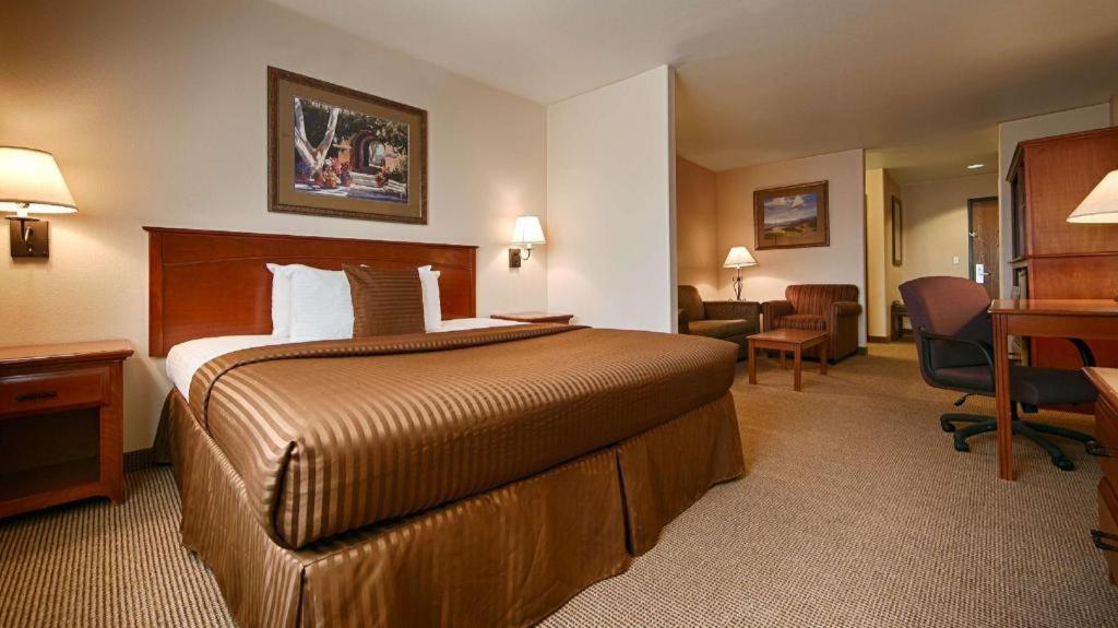 Best Western Territorial Inn And Suites Bloomfield Extérieur photo