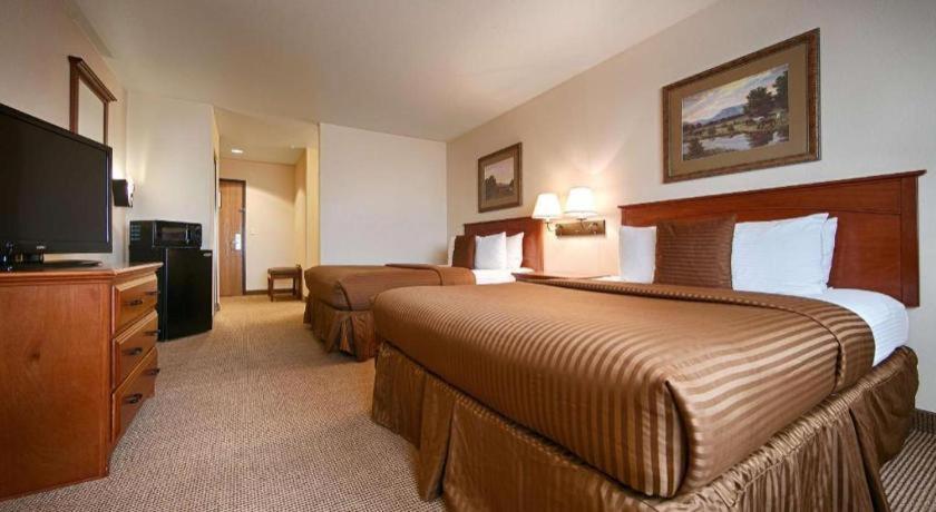 Best Western Territorial Inn And Suites Bloomfield Extérieur photo