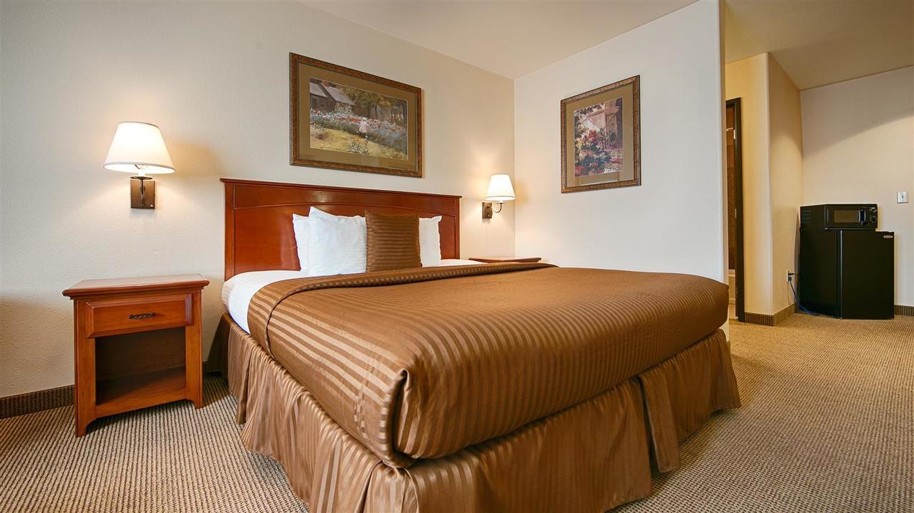 Best Western Territorial Inn And Suites Bloomfield Extérieur photo